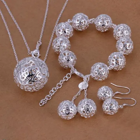 Exquisite Jewelry Silver-plated Three-dimensional Ball Pendant