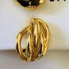 Simple Cross Threaded Banana Shaped Golden Earrings