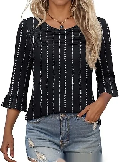 Round-neck Flared Sleeves Tuck Line Craft Slim Top - Black