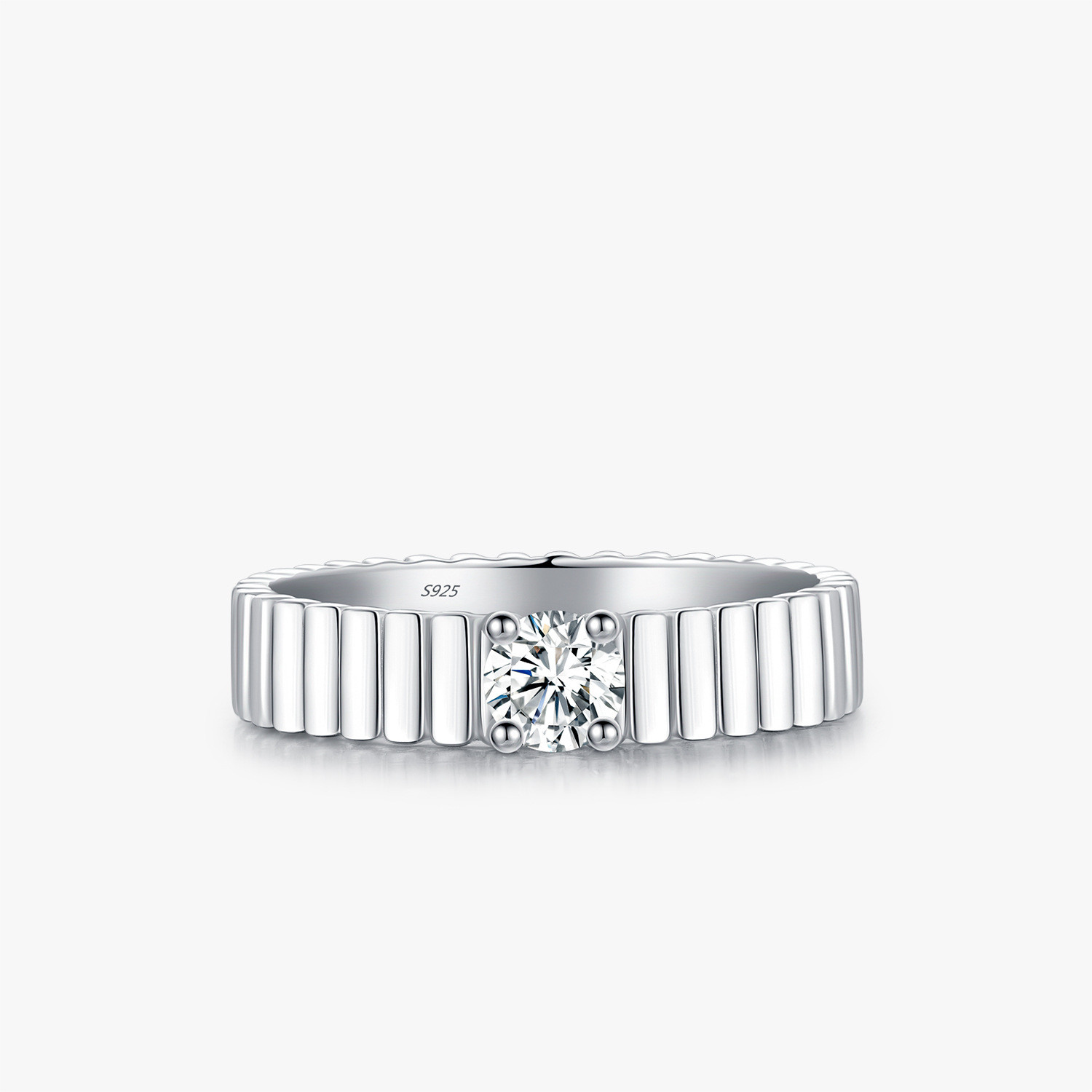 Personality Moissanite Vintage Ring