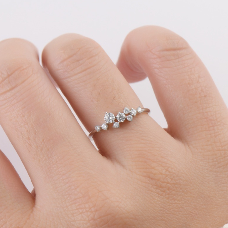 Special-interest Design Moissanite Ring Women