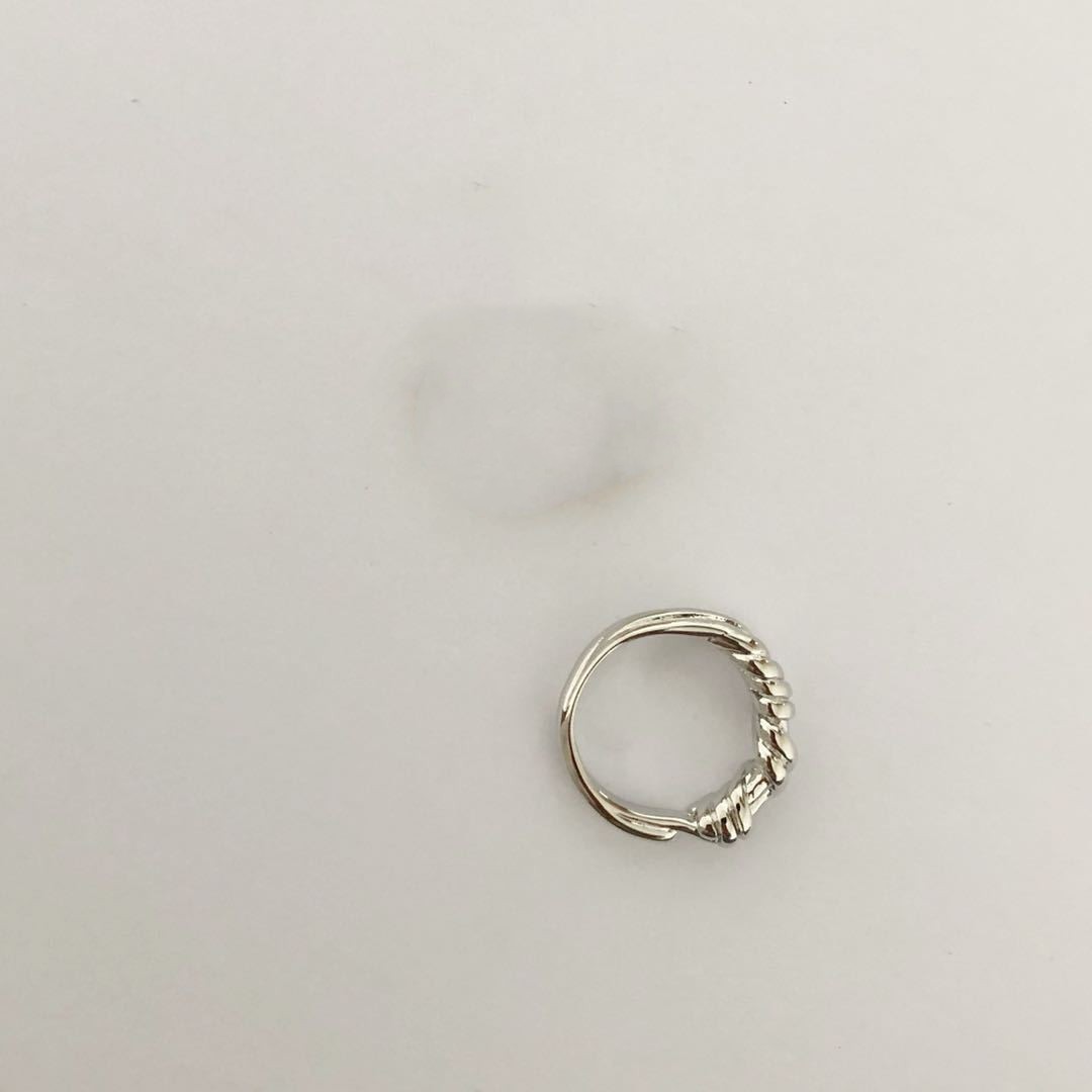 Cold Wind Copper-plated Gold Twist Ring Women
