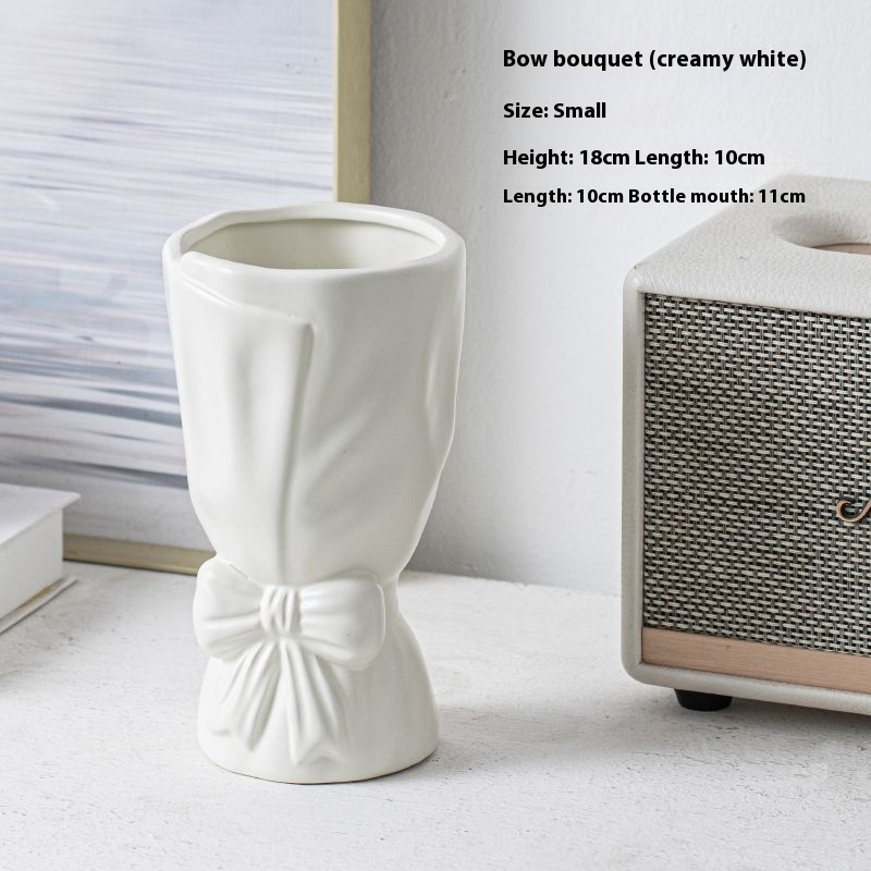 Simple Ins Style Ceramic Vase Decoration
