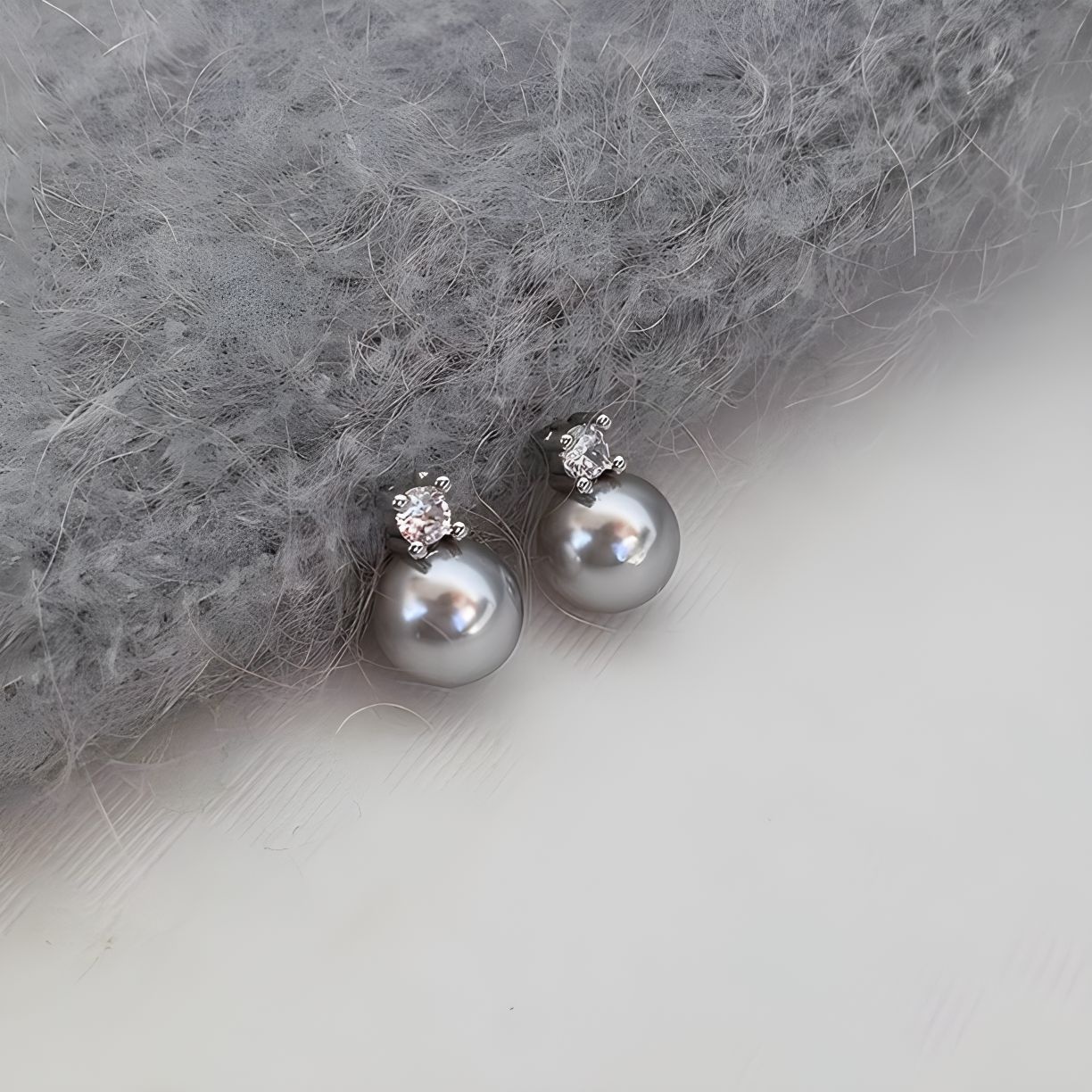 Heather Gray Ear Studs
