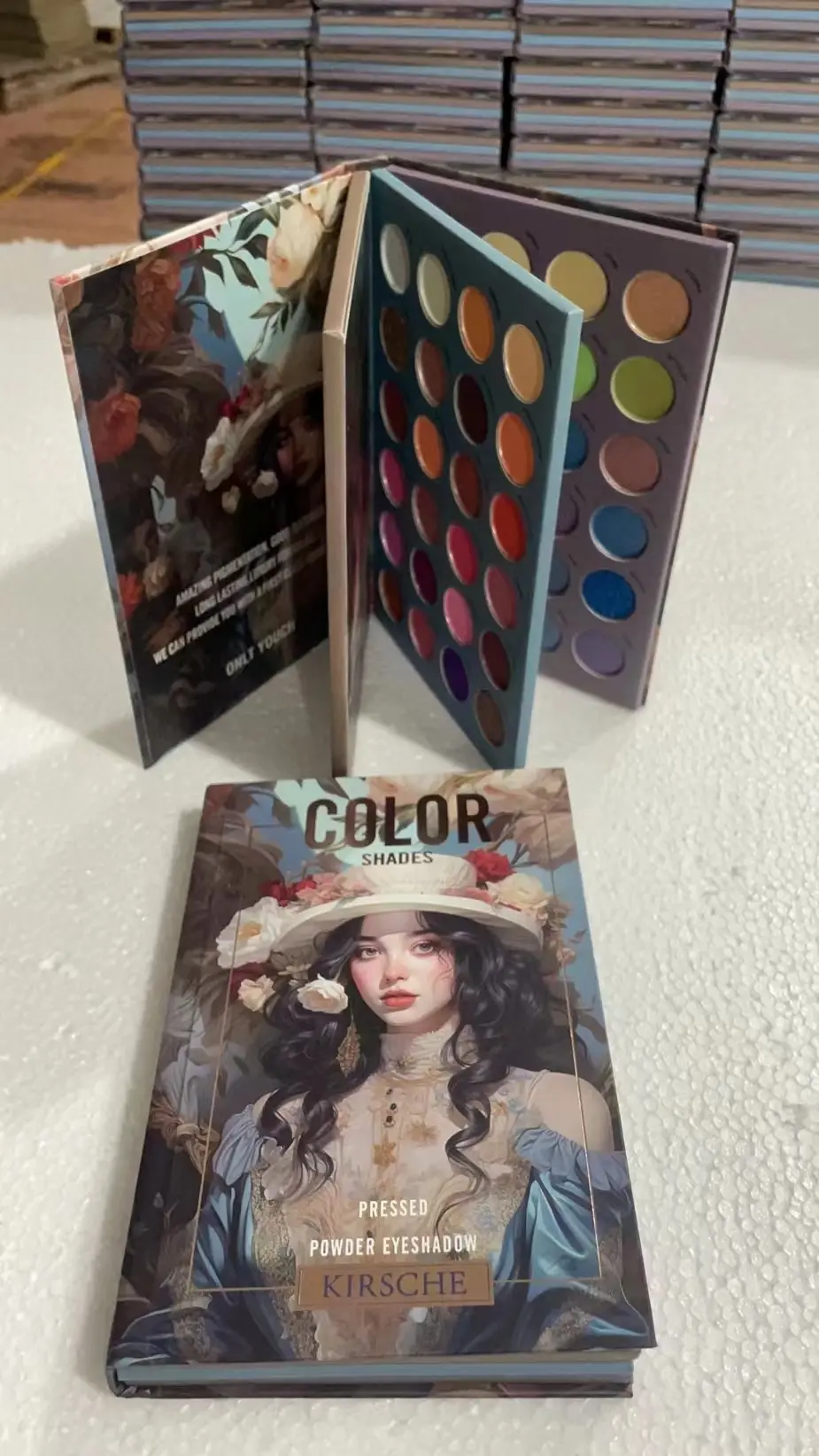 Long Lasting And Does Not Fade 72 Color Eyeshadow Book