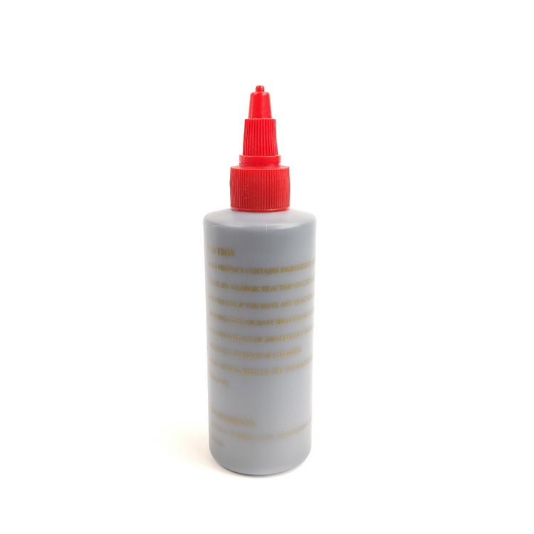 Ecological Eyelash Glue in Use