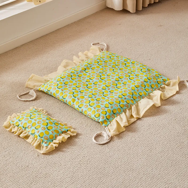 Wooden Dog Bed All Seasons Summer Bedding - Green Lemon