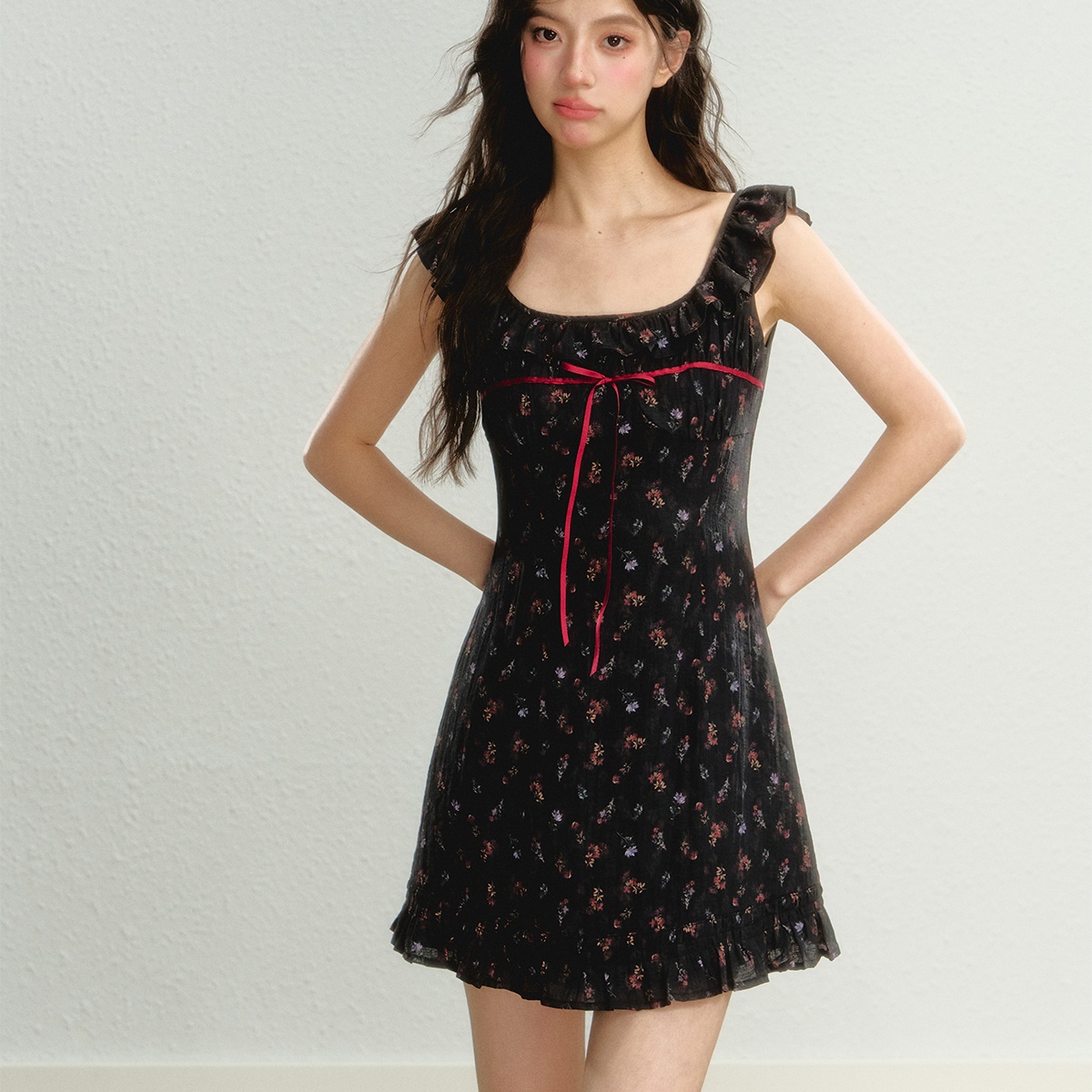 Sleeveless Flying Sleeve Floral Suspender Skirt