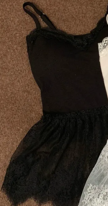 V neck Socialite Style Beautiful Lace Small Sling Black - Shop at LoveMi