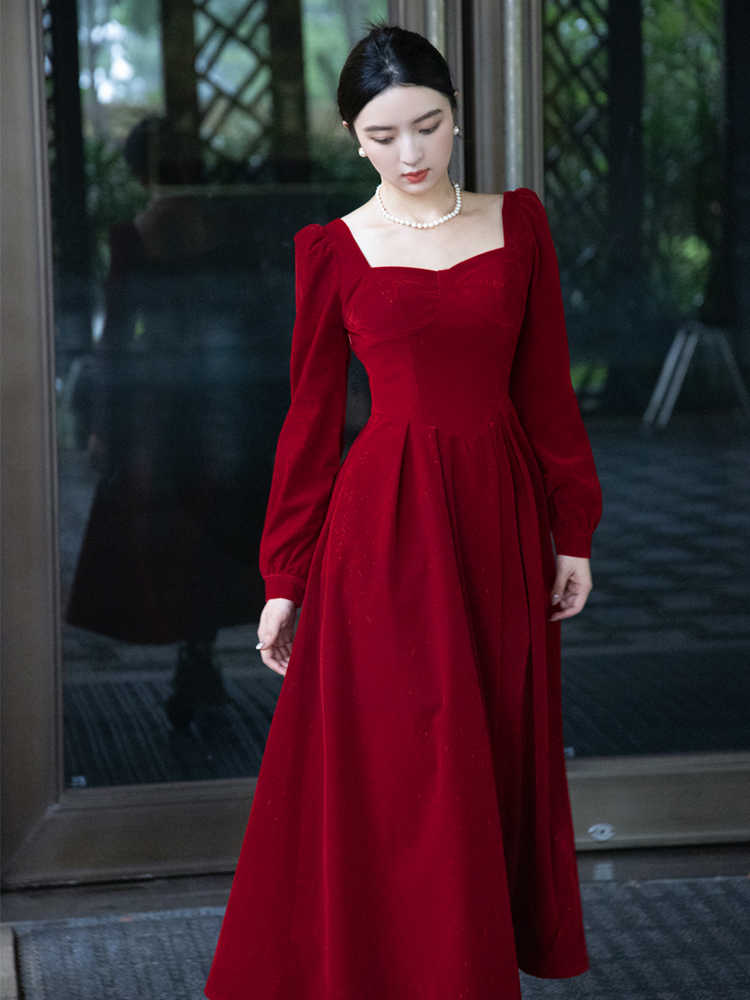 Autumn And Winter Velvet Long Sleeves Red Dress
