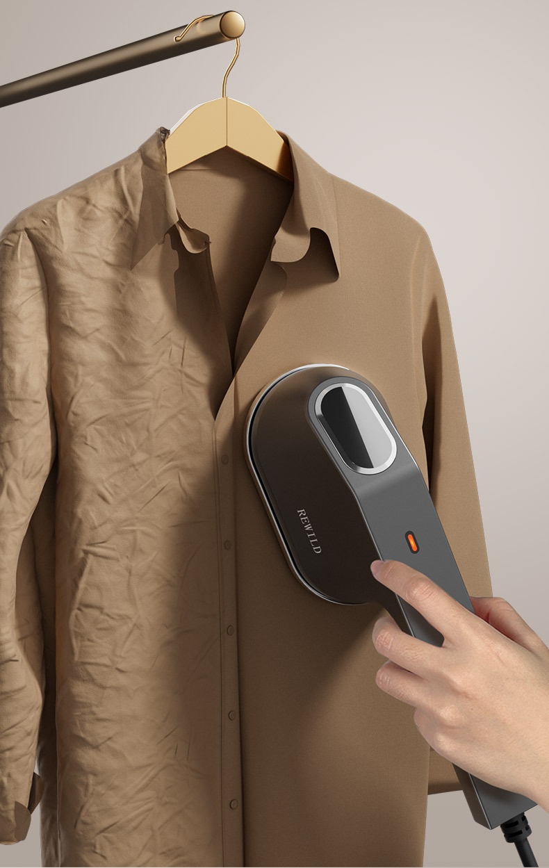 Easy-to-use control handle