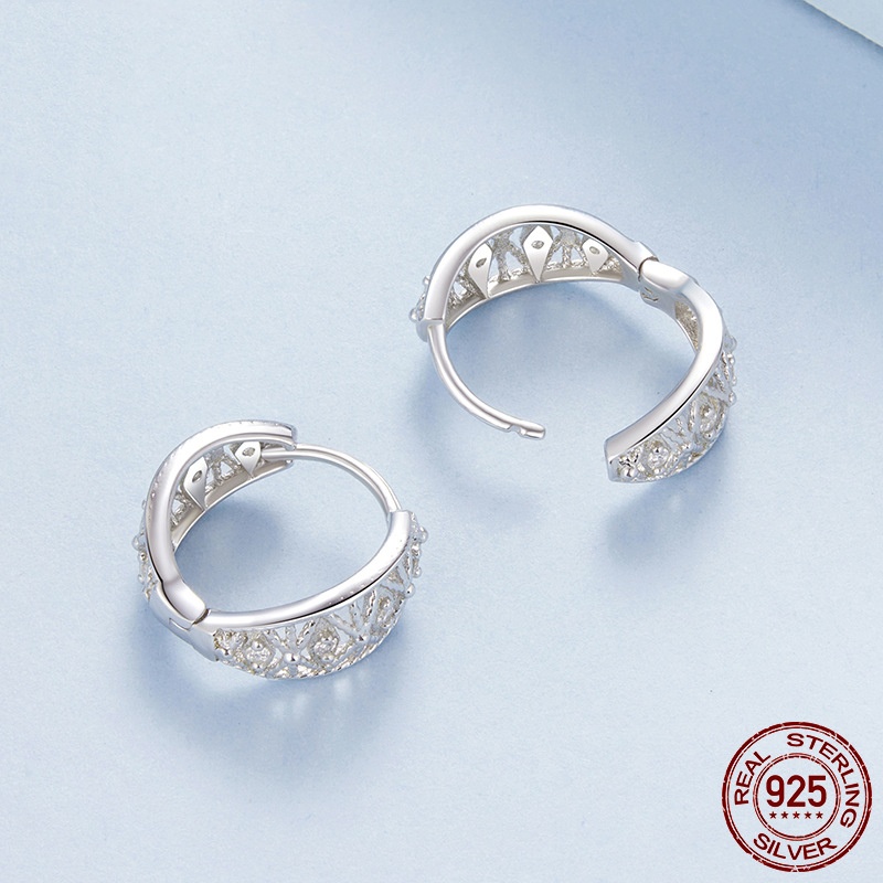Hollow Lace S925 Sterling Silver Fashion Earrings