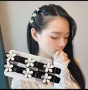 New Dignified Flowers White
