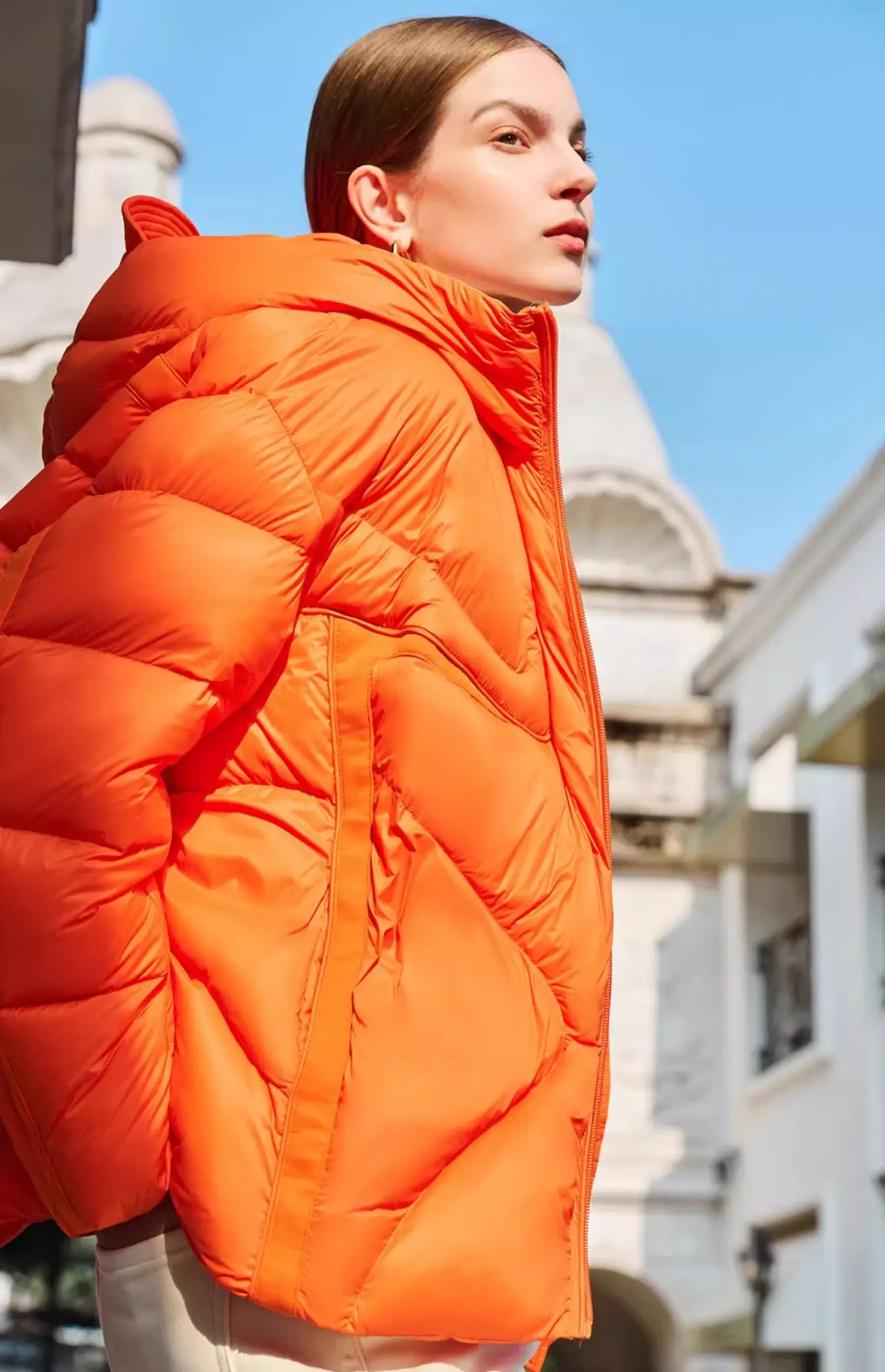Short White Duck Down Hooded Down Jacket Women