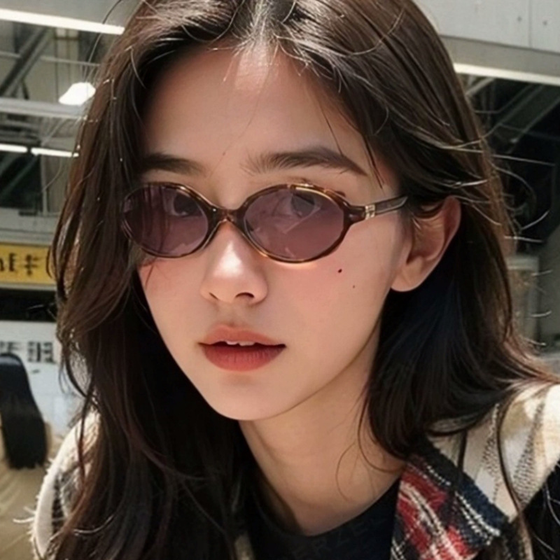 Fashion Personality Frame Sun Shade Sunglasses - Image 9