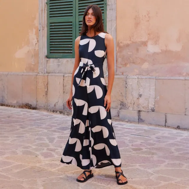 Fashion Round Neck Printed Waist controlled Jumpsuit Women Black And White - Shop at LoveMi
