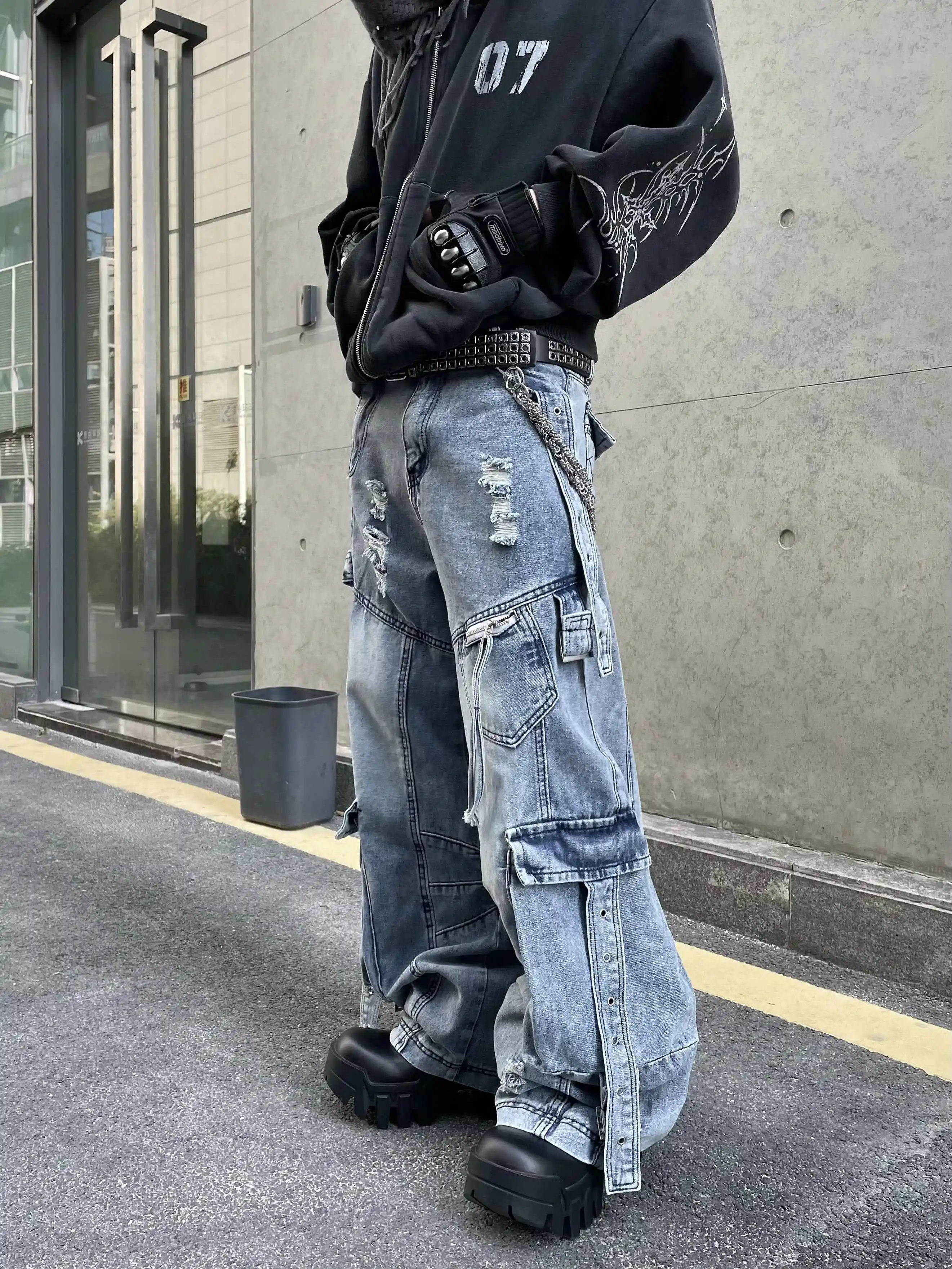 Heavy Industry Multi-pocket Ripped Ribbon Design Straight Jeans