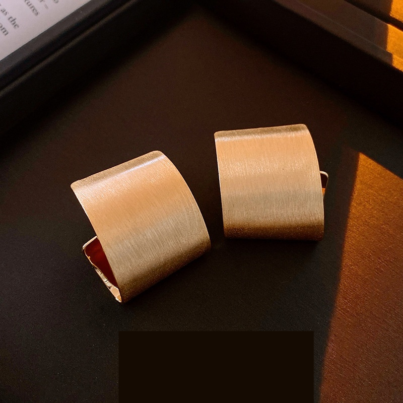 Electroplating Brushed Earrings Bangle Jewelry Suit Advanced Sense Ornament