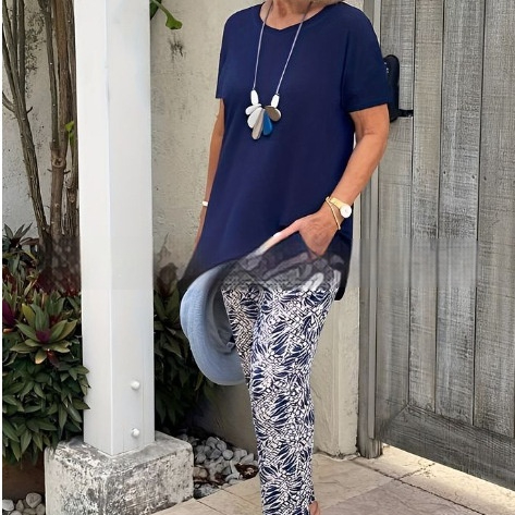 Short Sleeve Printed Top And Trousers Solid Color Pattern Casual Suit