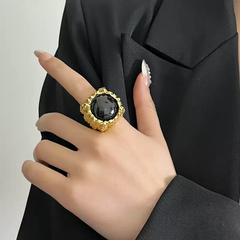 Large Resin Gemstone Open Ring Female Mid-ancient Wide Version Gold