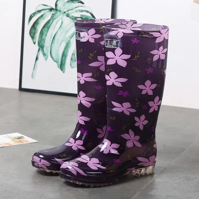 Women's Floral Knee-high Rain Boots Long Non-slip Wear-resistant Rain Boots - Purple