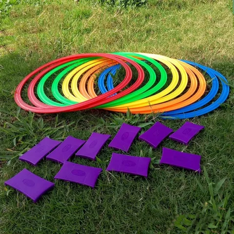 The Kindergarten Indoor Games and the Training of Children's