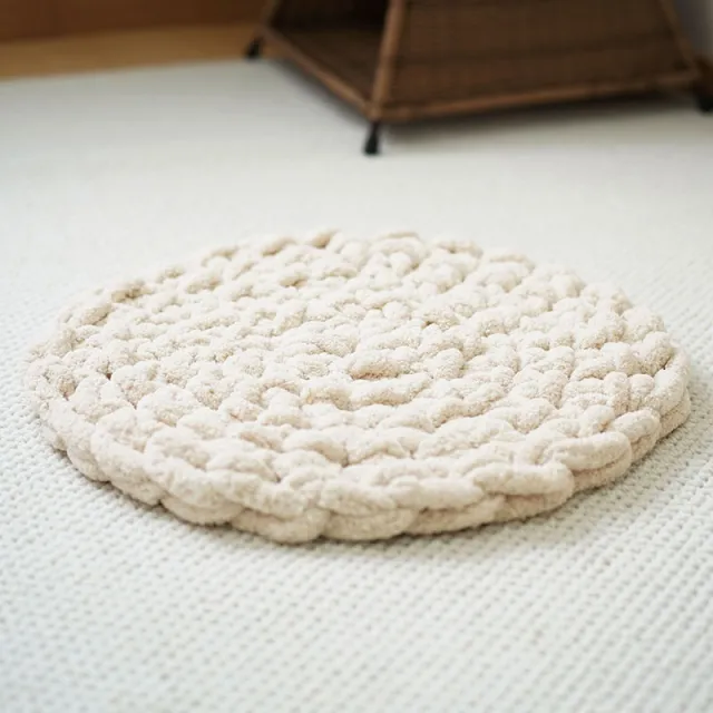Hand woven Thermal Knitting Pet Mat Dog And Cat Nest Mattress Wool Carpet Eggshell White - Shop at LoveMi
