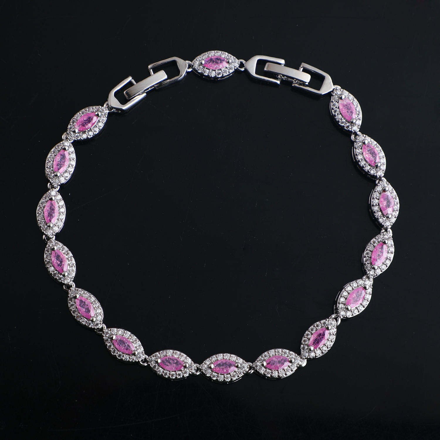 https://oss-cf.cjdropshipping.com/product/2025/04/16/09/c9812ed4-c19a-40bc-b7e4-57be190450fe.jpg