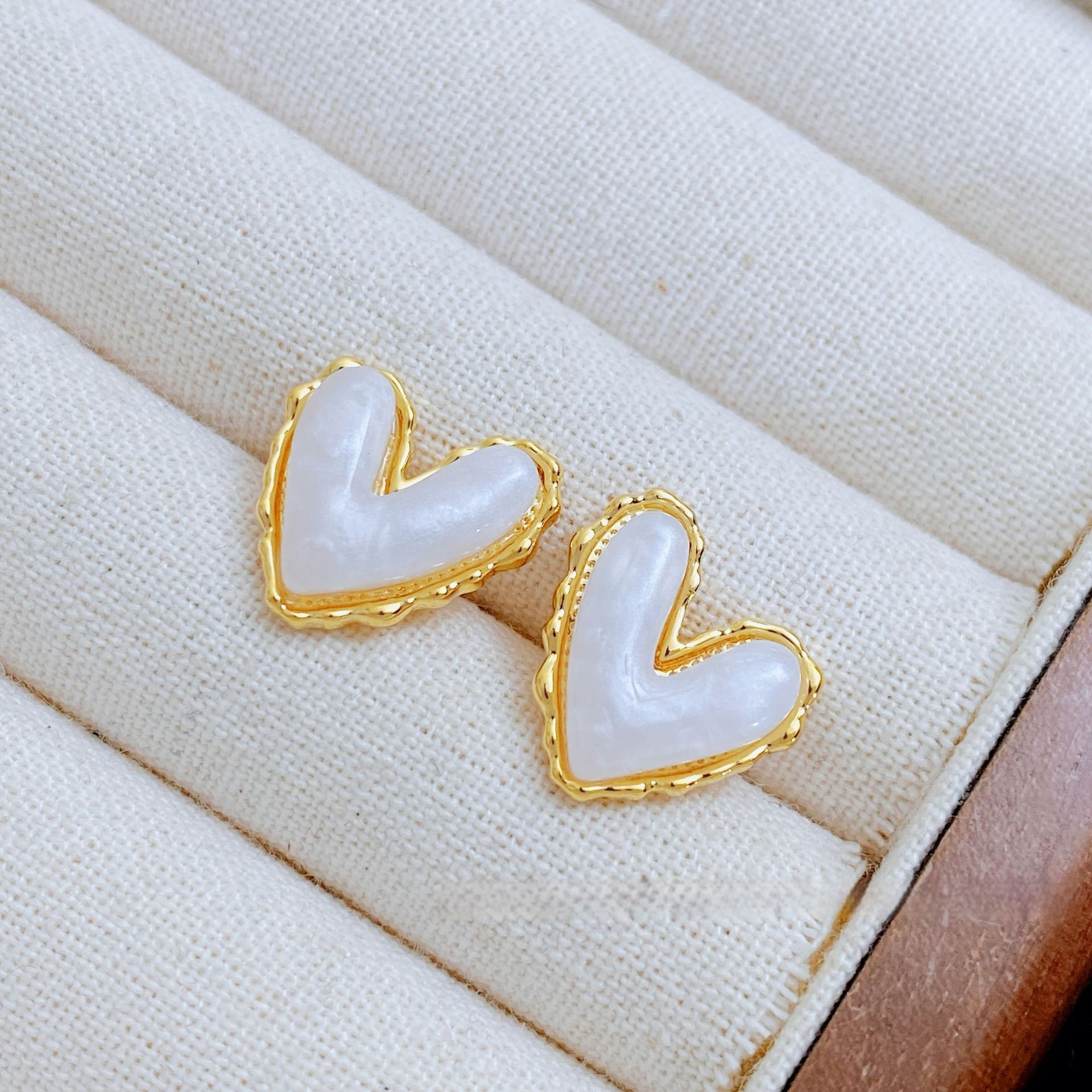 Fruit Color Love Heart Stud Earrings Female Simple Elegant Sweet