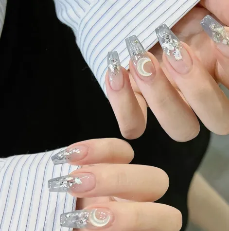 Short T Cat Eye Butterfly Removable Nail Patch Finished Product Mid Moon - Shop at LoveMi