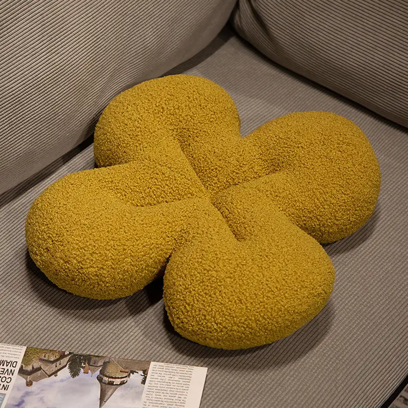 Household Minimalist Four-leaf Clover Pillow Plush Toy