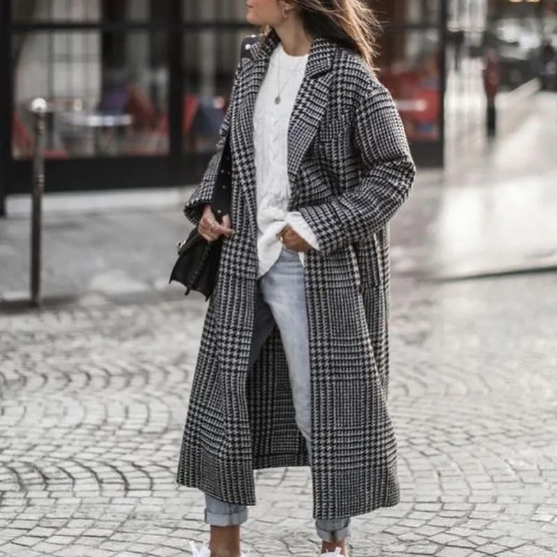Women's Printed Dragon And Phoenix Woolen Coat - Black Plaid
