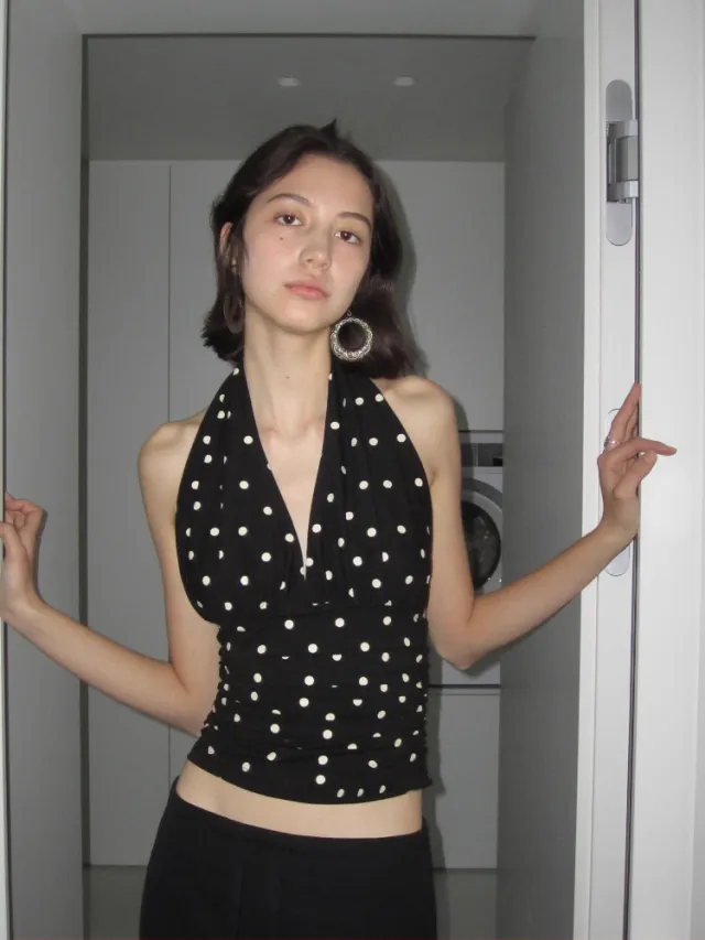 V neck Sleeveless Polka Dot Brace Vest Women's Slim fit Halter Top Black - Shop at LoveMi