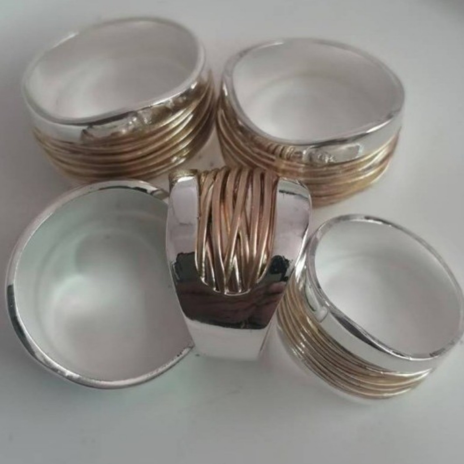 https://oss-cf.cjdropshipping.com/product/2025/04/30/05/05e1c3fd-713d-49f8-904f-84793359a0c7.jpg