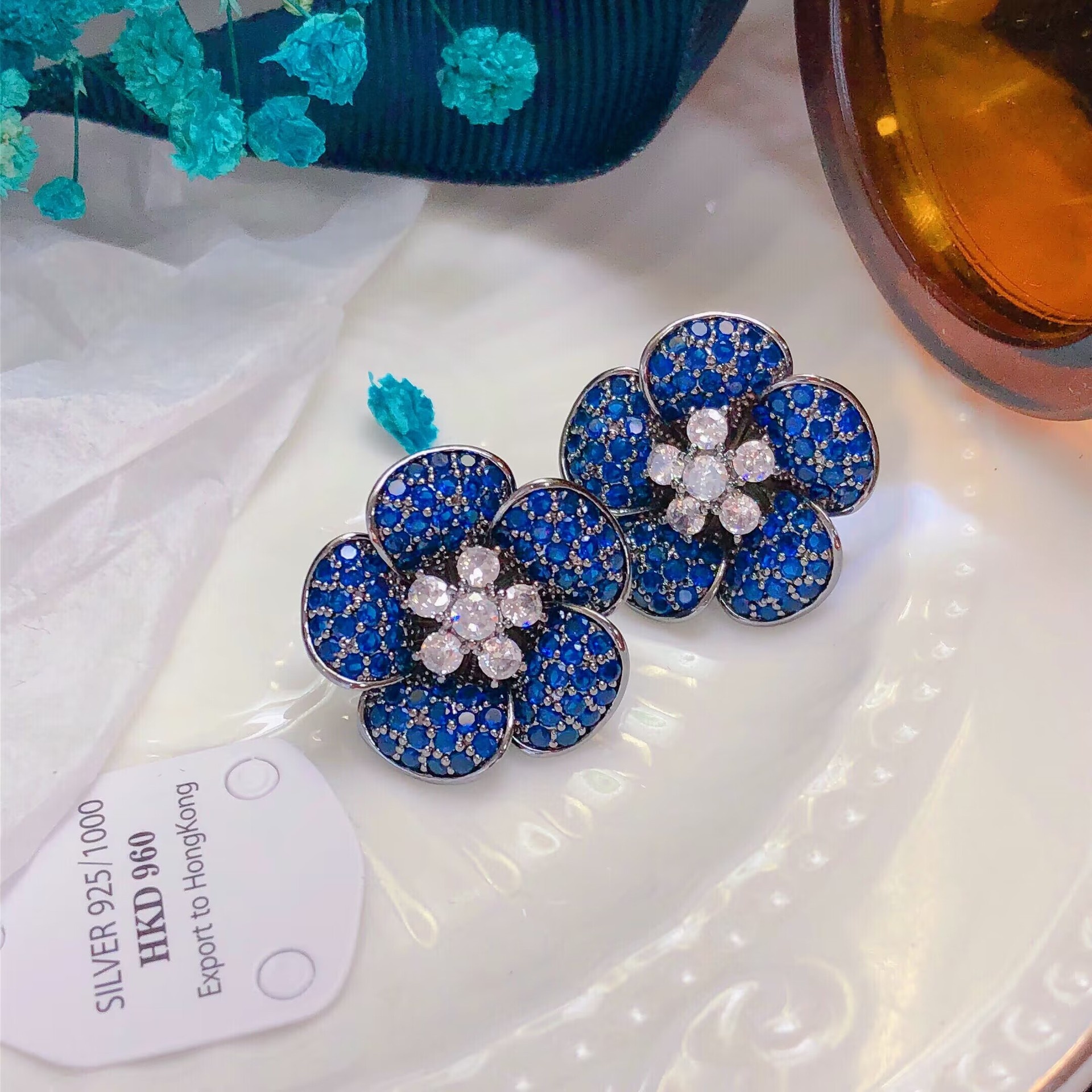 Light Luxury Super Shiny Exquisite Inlaid Full Diamond Flower Earrings