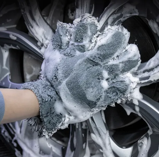 Plush Car Cleaning Washing Gloves Multifunctional