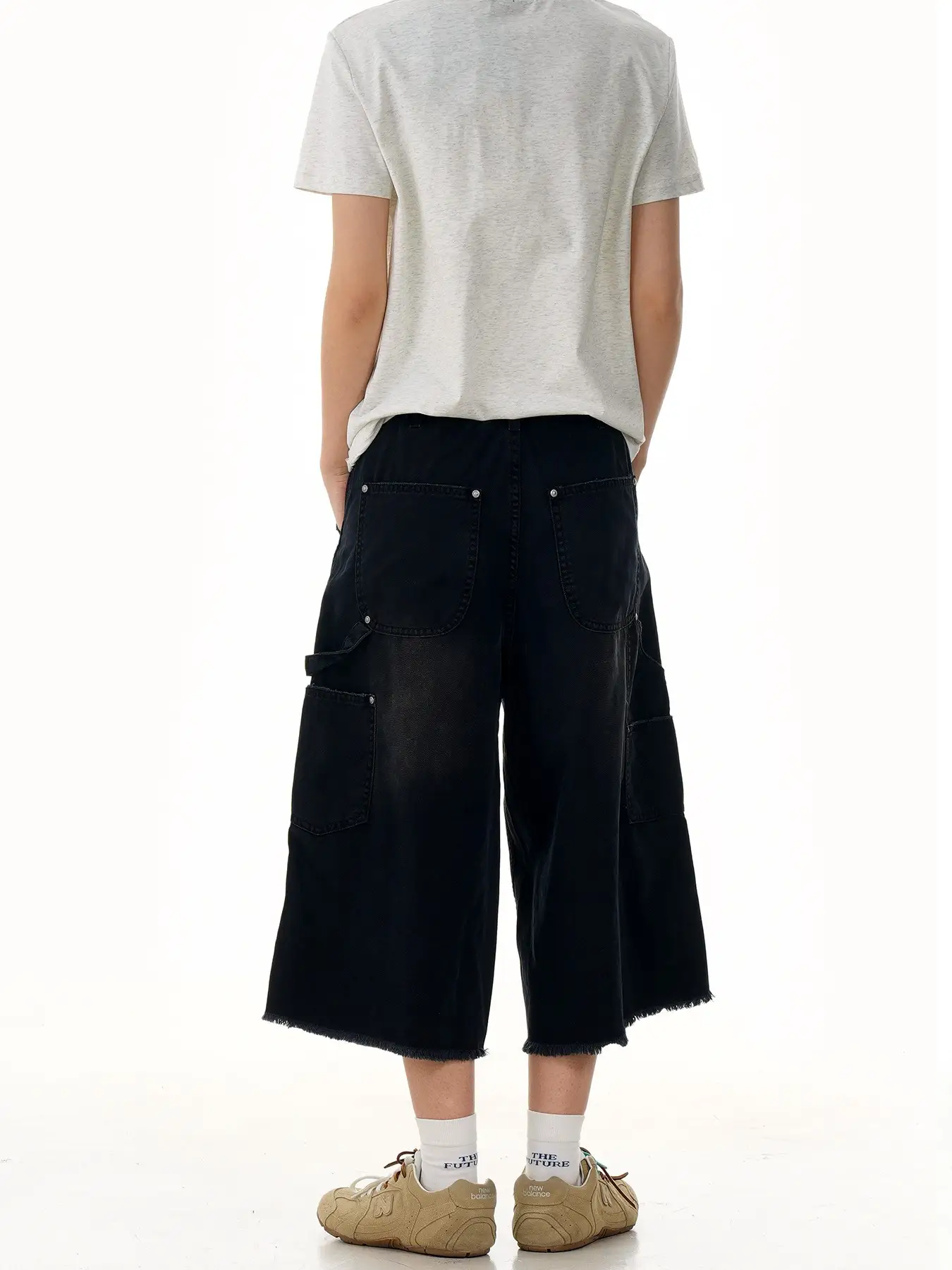 American Retro Black Rivet Cropped Pants