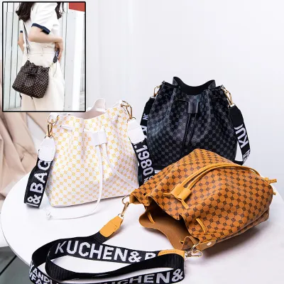 Printed Bucket Bag PU Multi Layer Soft Leather Women's Fashion Simple Shoulder Bag Fashion Women's Crossbody Bag