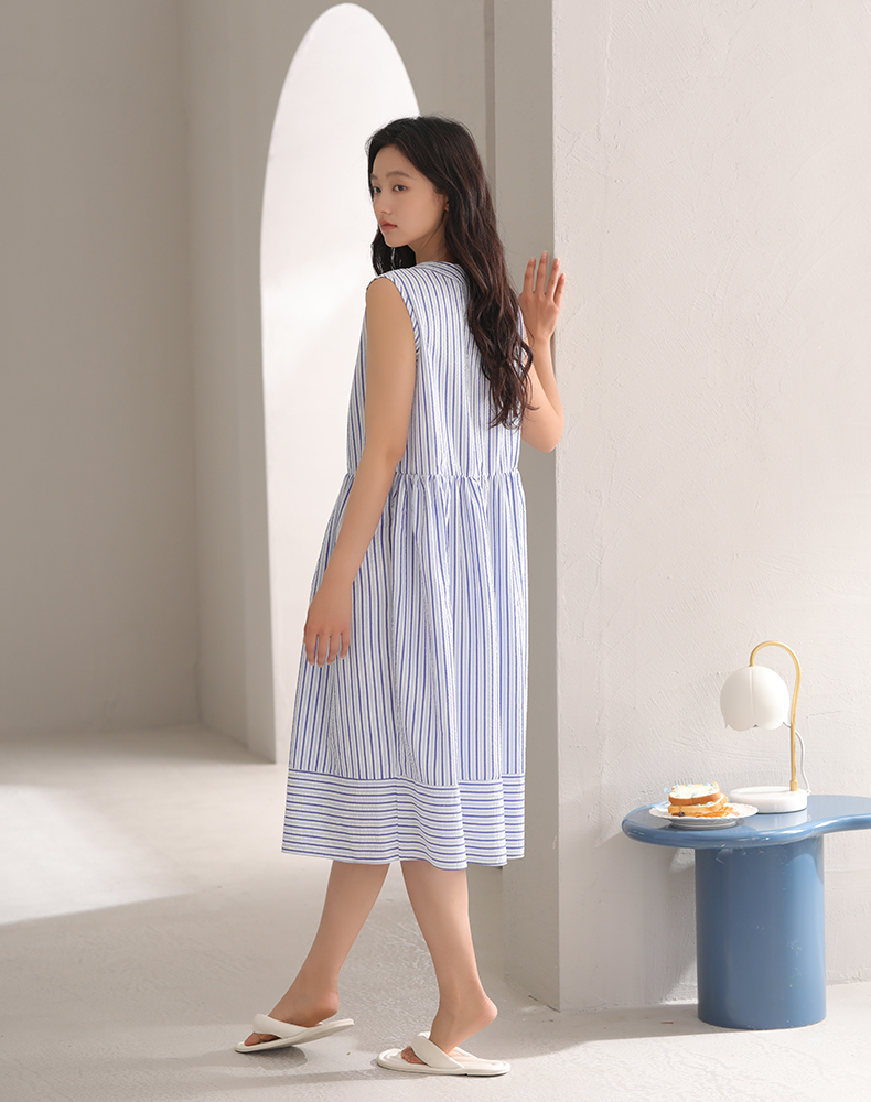 Women's Sleeveless Dress Woven Mid-length