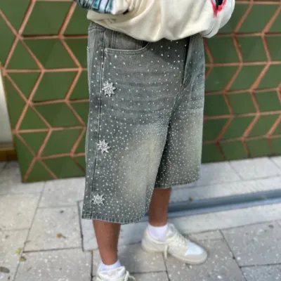 Hot Drilling Washed Denim Shorts