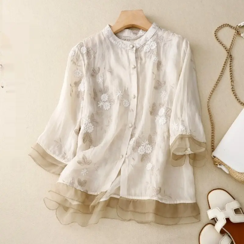 Artistic Retro Heavy Industry Embroidered Cotton And Linen Top