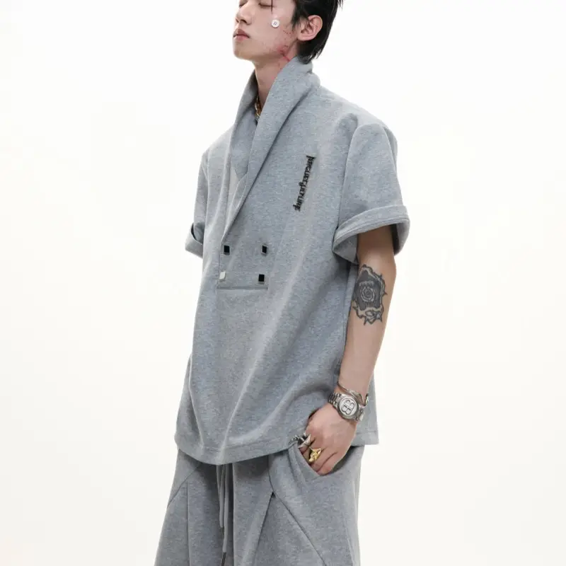 V-neck Padded Shoulder Short Sleeve Men's Metal Embellished Sports Suit
