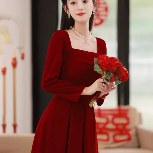 Velvet Toast Dress Simple And Elegant Long Sleeve Engagement Dress Red - Shop at LoveMi