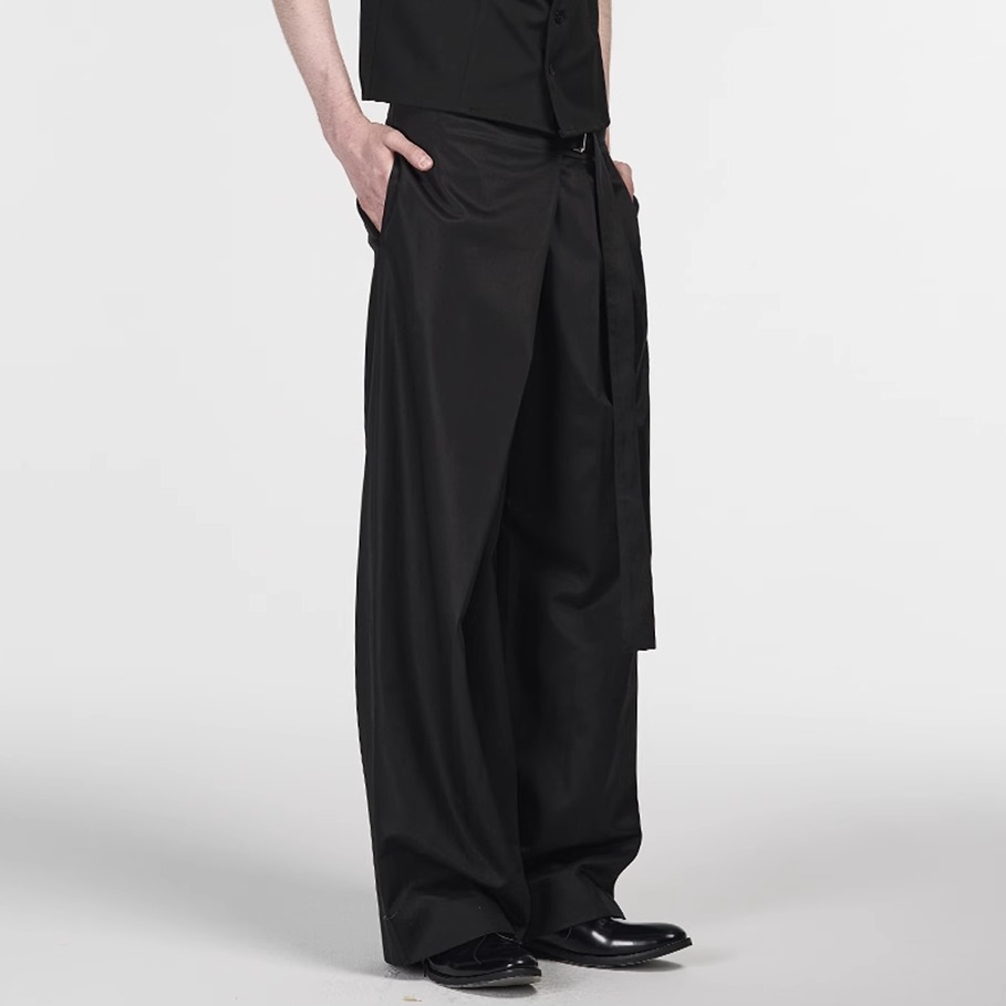 Black Tencel Cotton Single Pleated Cut Adjustable Waist Straight Trousers