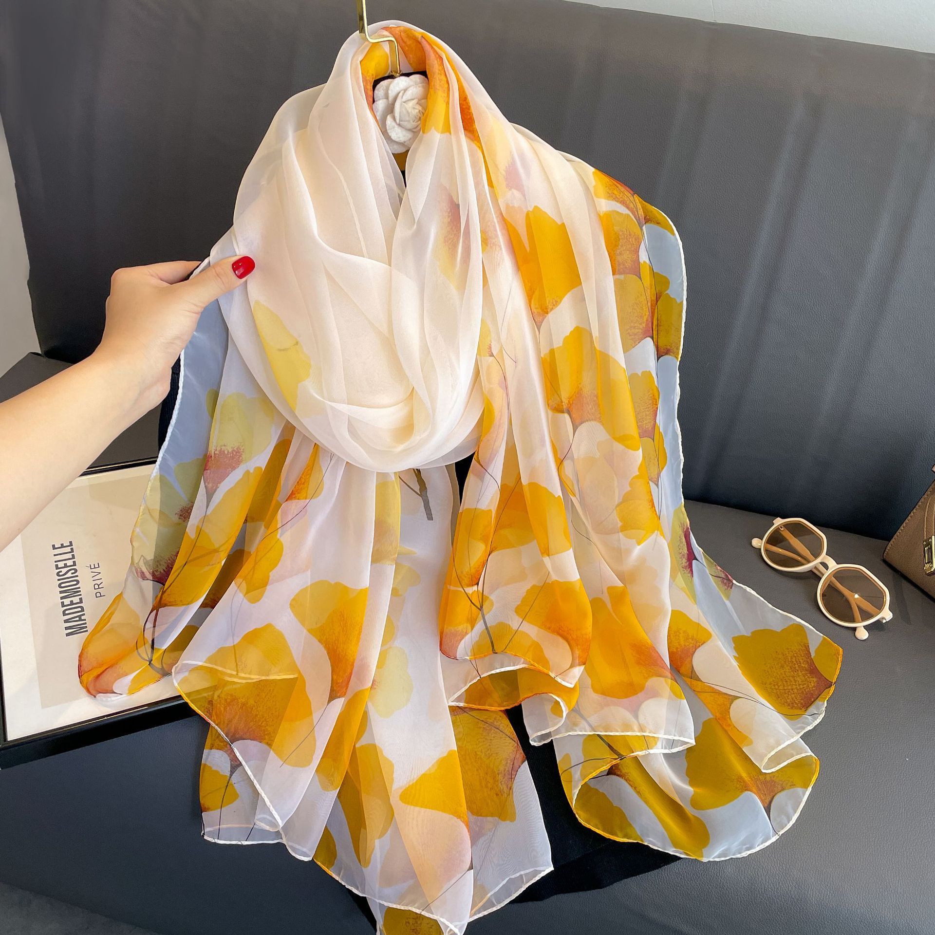 Light Luxury Artificial Silk Talma Yousoft Scarf Women's Large Size Pattern Commuter - Image 3