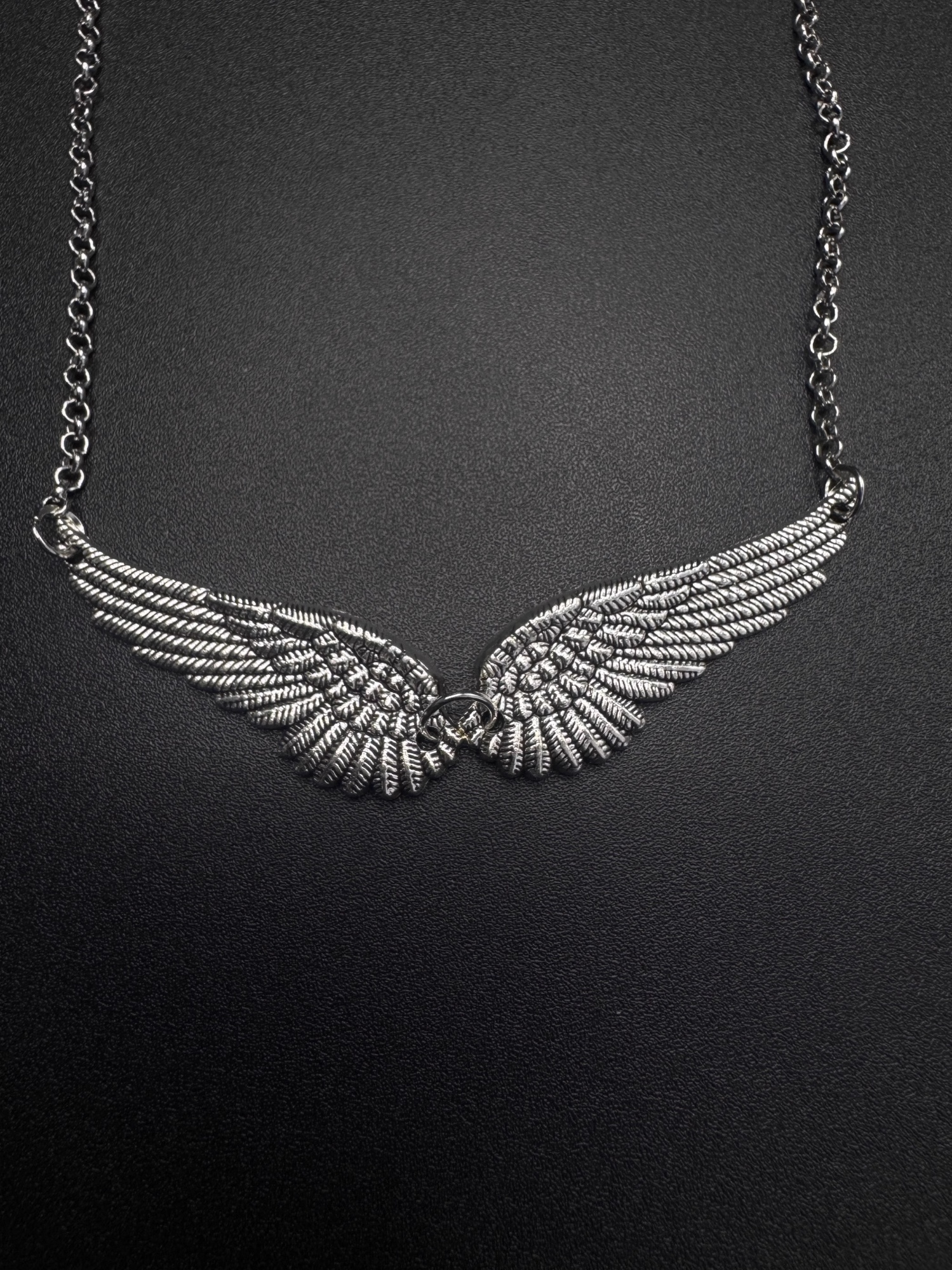 Women's Versatile Retro Angel Wing Necklace