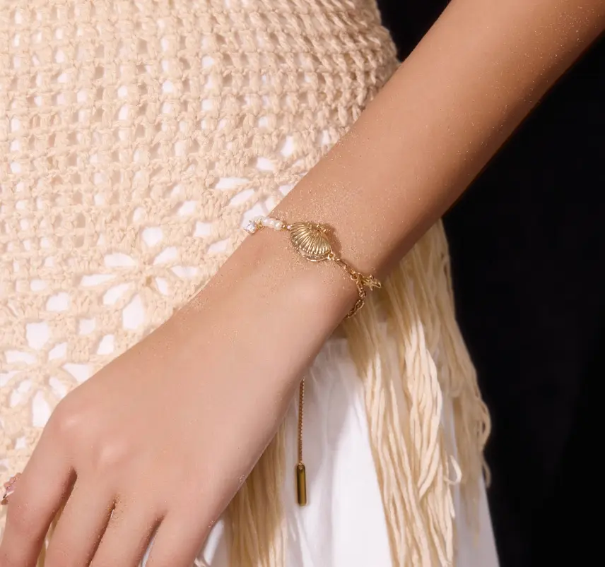 Vacation Style Ocean Bracelet Golden Shell