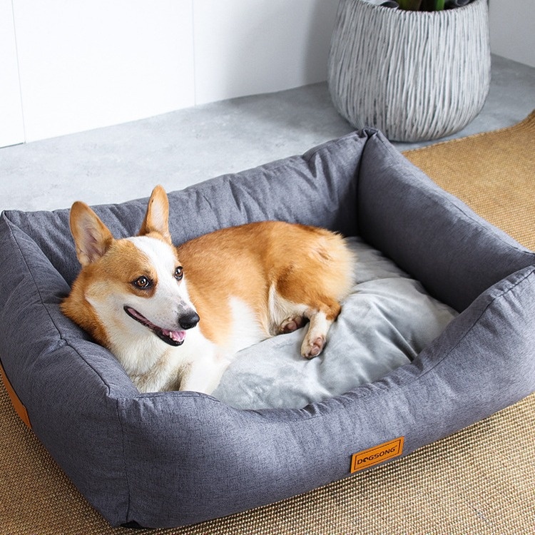 Dog Kennel Warm In Winter