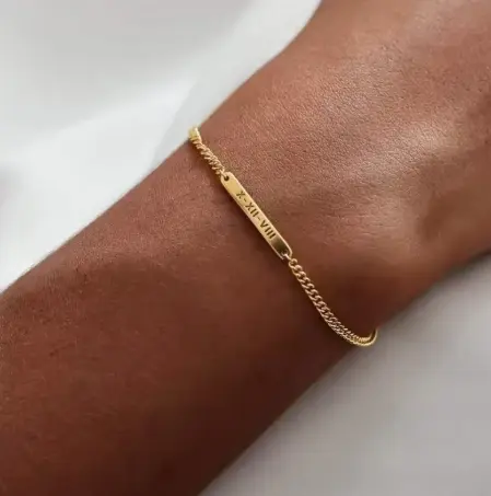 Custom Engraved Mini Bar Bracelet With Chain
