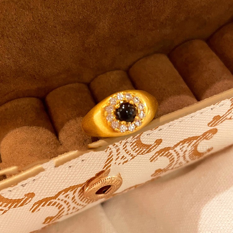 Exquisite Design Personality Ring Fashion